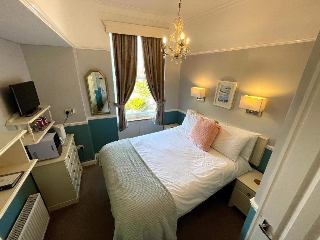 Gasthof Bayliss Hall 3*